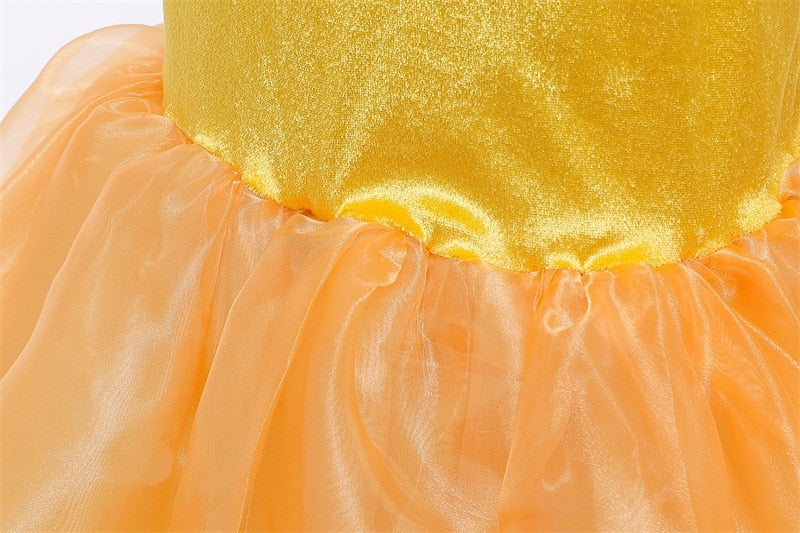 Fantasia Infantil "Bela"- Filmes