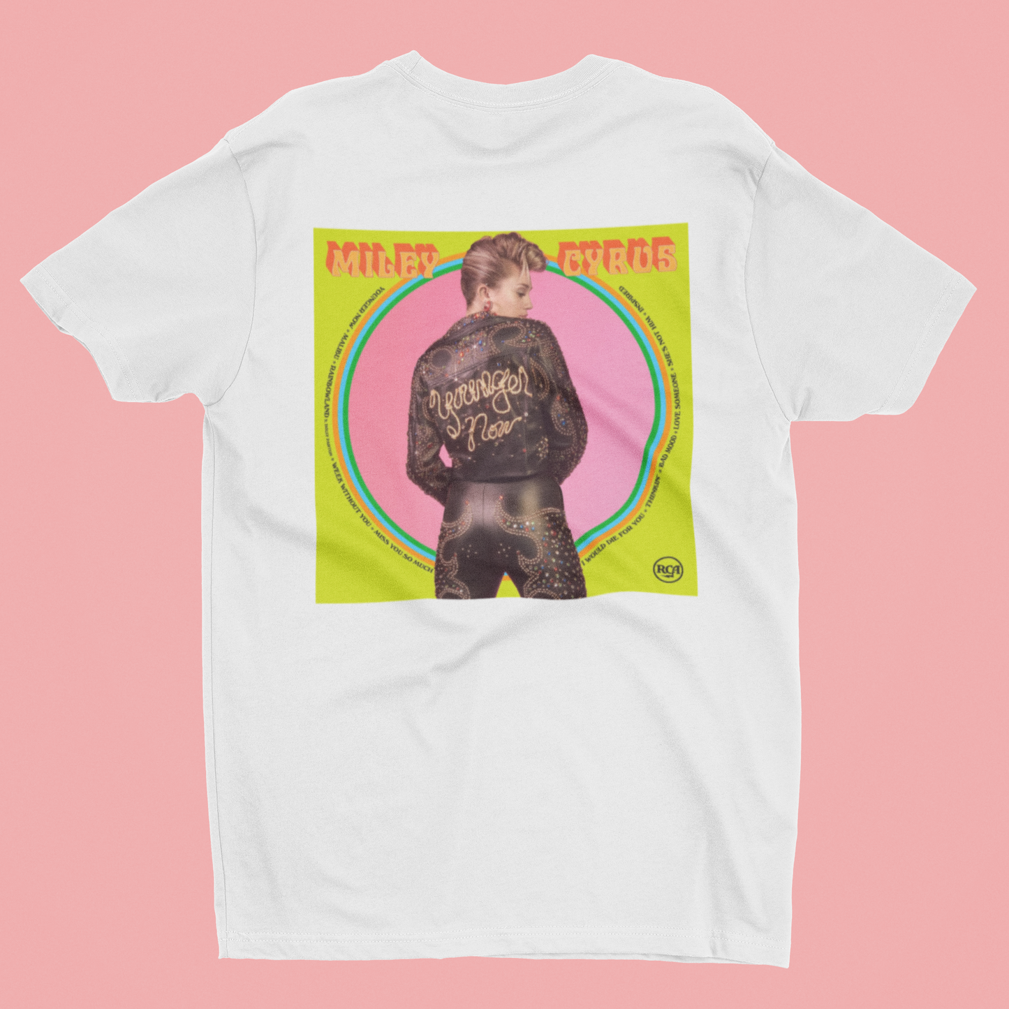 Camiseta "Younger Now - Miley Cyrus" - Álbum - Música