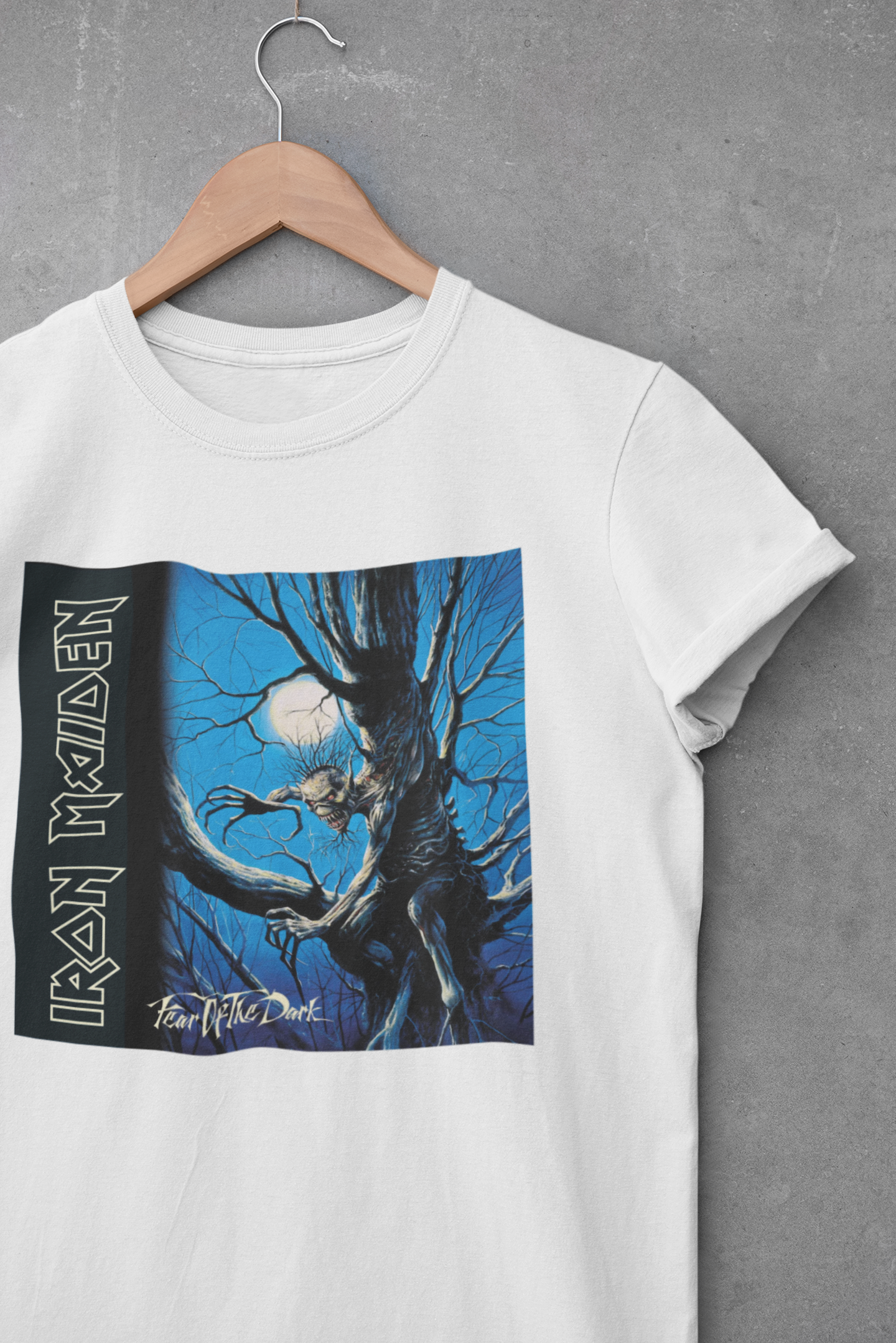 Camiseta "Fear of The Dark" - Álbum - Música