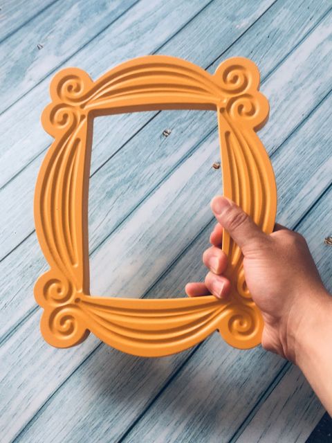 Moldura " Porta da Monica" - Friends - Séries de TV