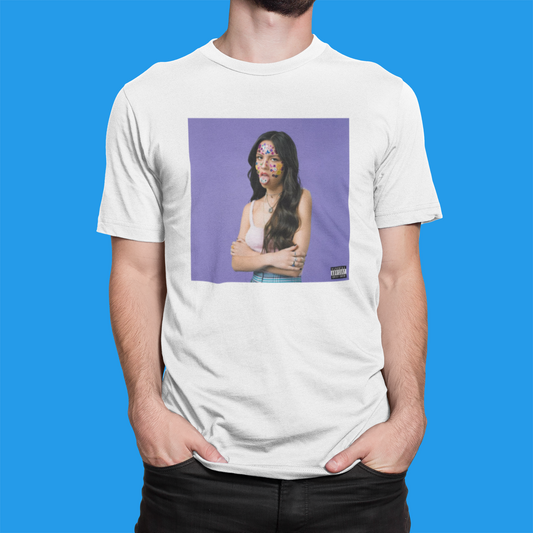 Camiseta "SOUR - Olivia Rodrigo" - Álbum - Música