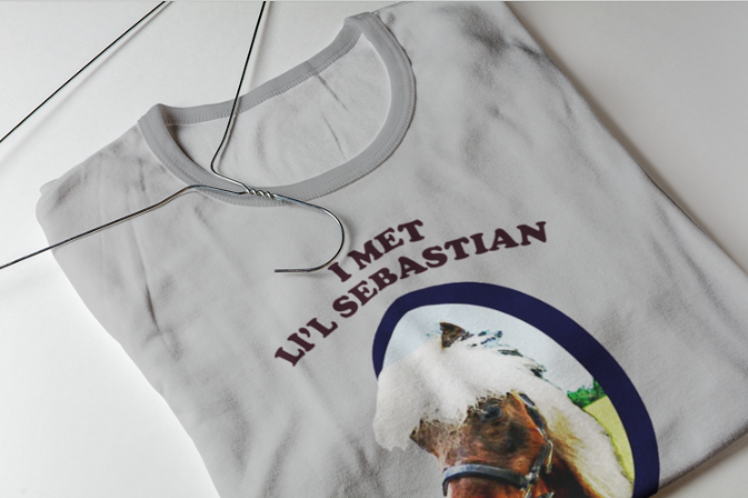 Camiseta "Lil' Sebastian" - Parks and Recreation - Séries de TV