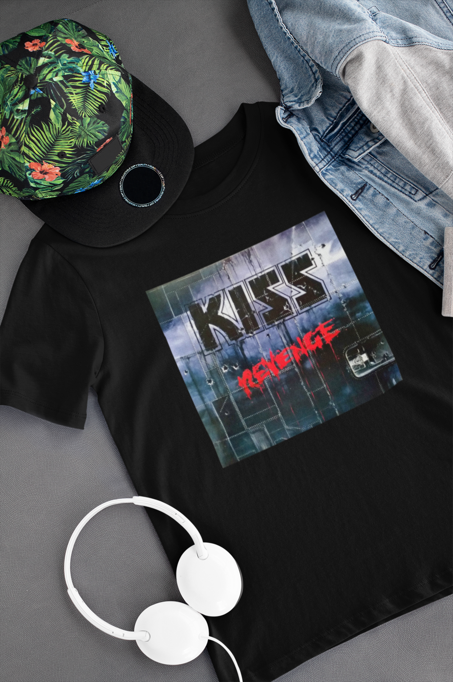 Camiseta "Revenge - Kiss" - Álbum - Música
