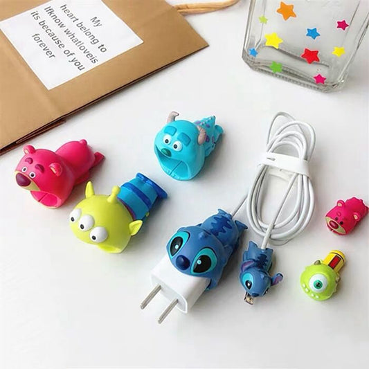 Conjunto Protetor de Cabos - Sullivan / Alliens / Stitch / Lotso - Filmes